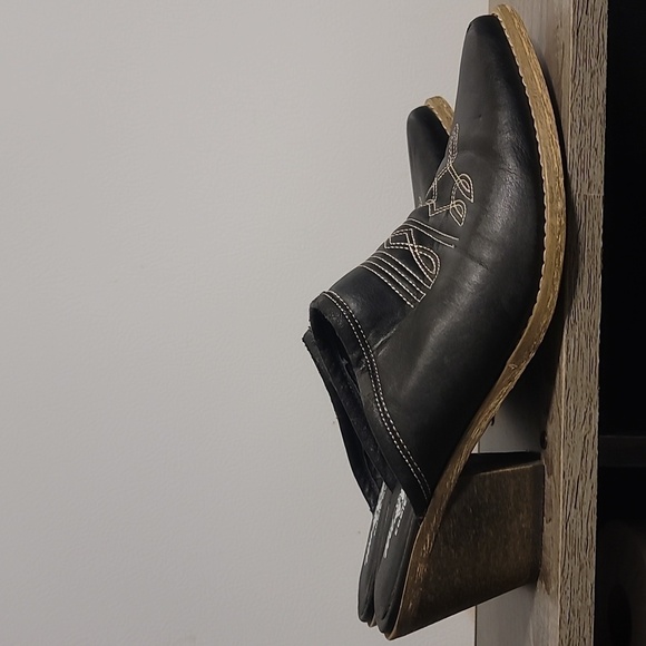 Eddie Moran Wild Duces Slip On Black Mules - Picture 1 of 8